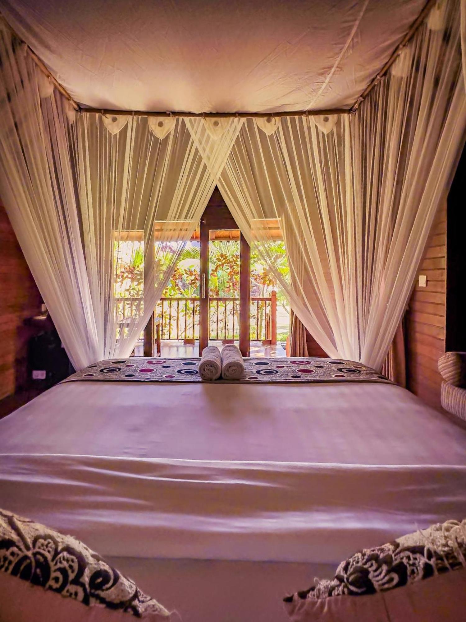 Island Garden Huts Lembongan Bed & Breakfast Luaran gambar
