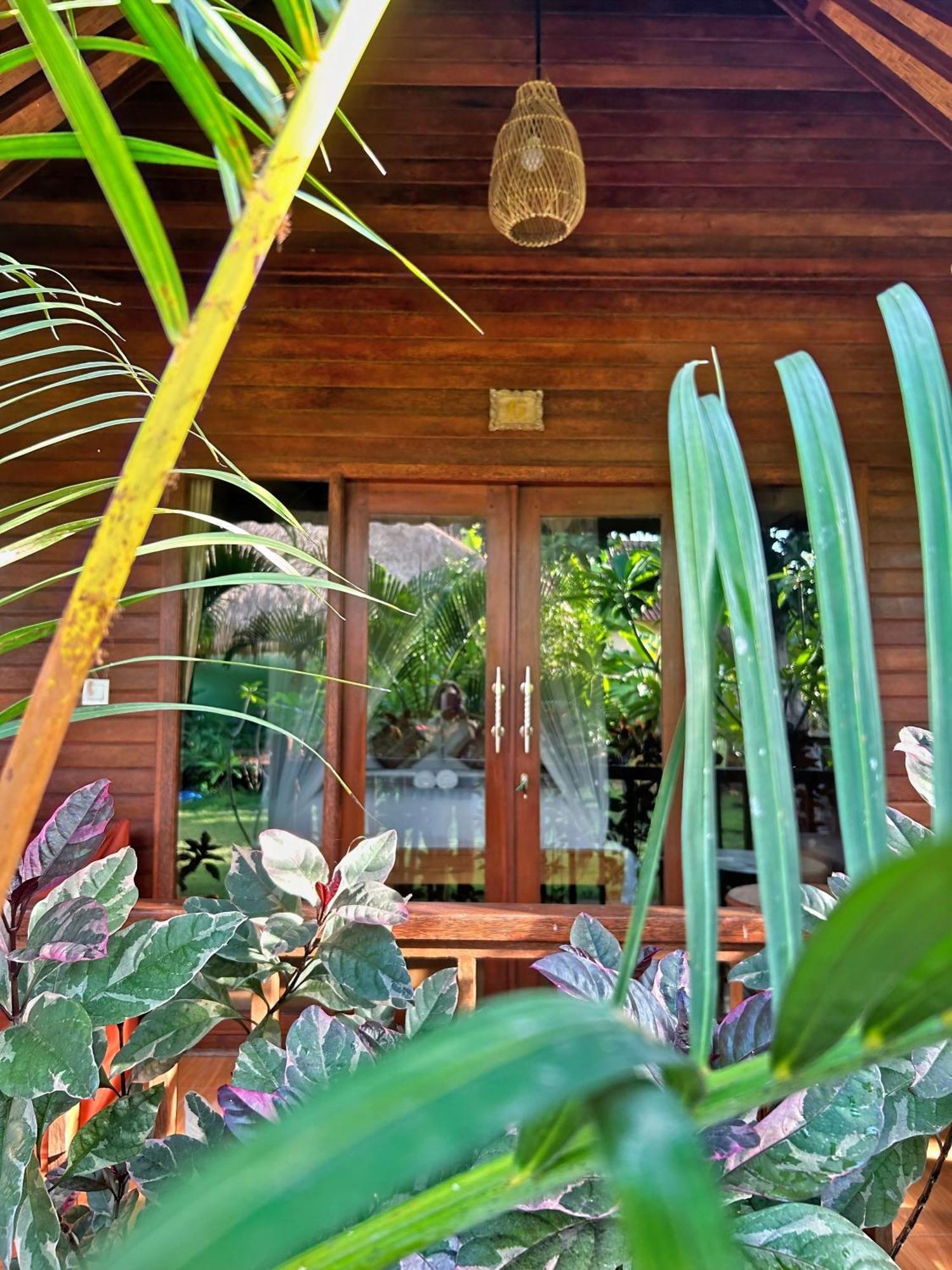 Island Garden Huts Lembongan Bed & Breakfast Luaran gambar