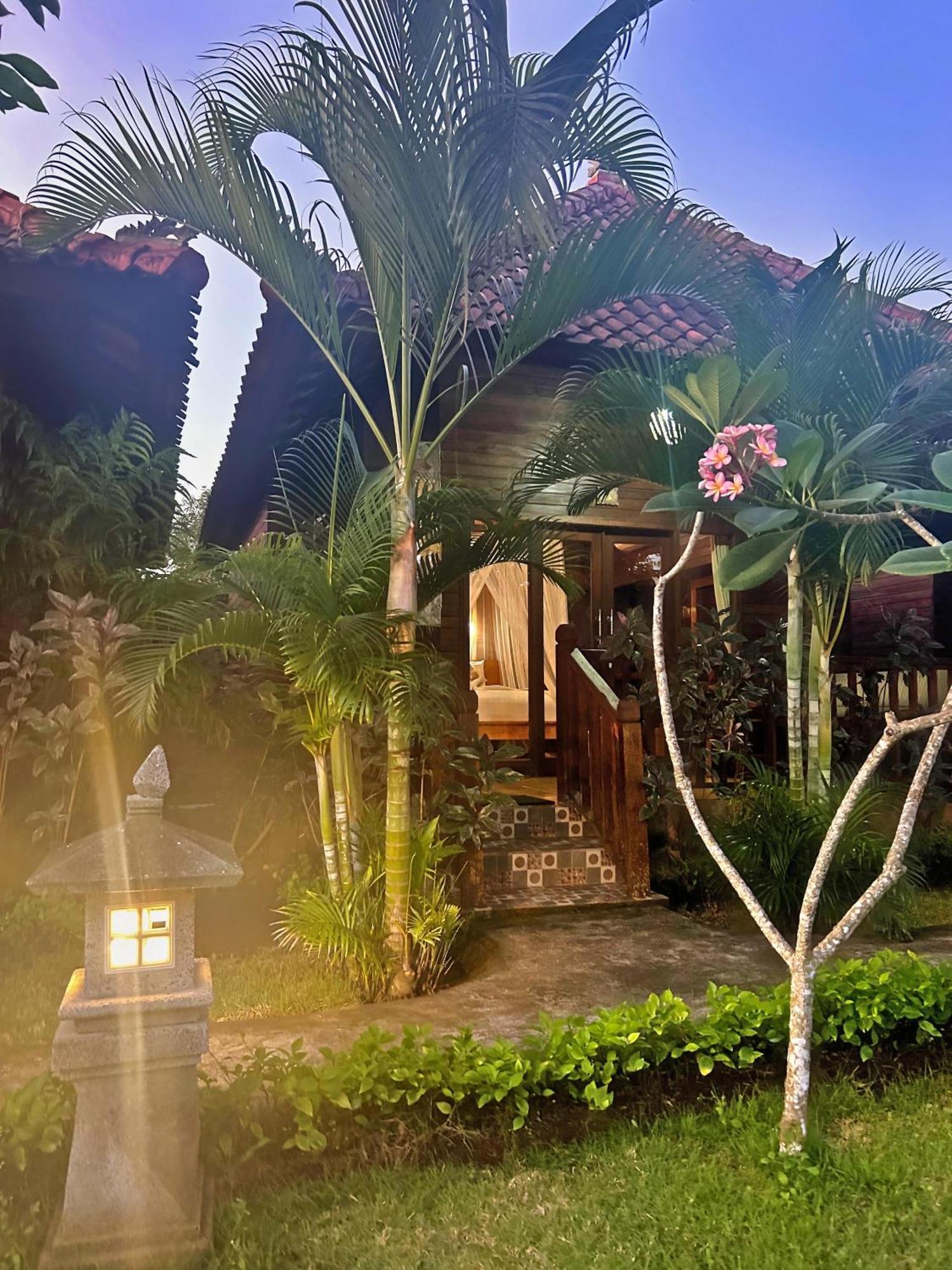 Island Garden Huts Lembongan Bed & Breakfast Luaran gambar